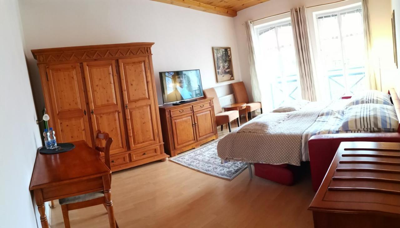 Apartment Marina Mariánské Lázně Esterno foto